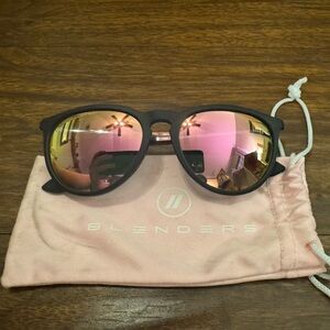 Blenders sunglasses